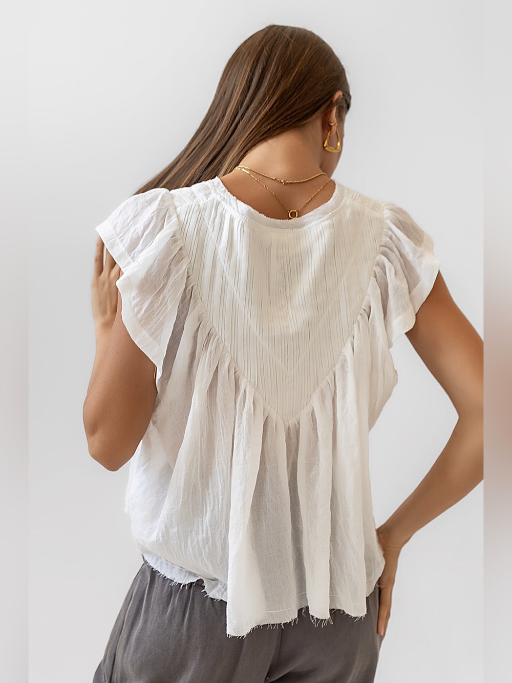 NWT Bohme Leia Flutter Sleeve Lightweight Pleated Blouse in Cream - Picture 4 of 12